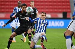 LOL赛事-包含柏林赫塔主场胜出，德甲积分榜前六名位置稳固的词条