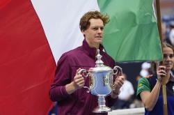 英雄联盟总决赛直播-澳网横扫美网，辛纳刷新纪录