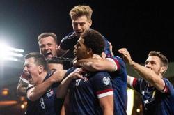 英雄联盟总决赛直播-荷兰轻取奥地利，德布劳内统治全场