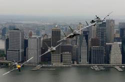 LOL决赛-东北虎的咆哮与灰熊的獠牙，一场跨越太平洋的胜利交响