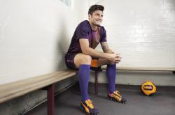 -阿什拉夫统治赛场！非洲雄狮安哥拉力克高原雄鹰玻利维亚