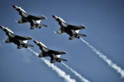 英雄联盟总决赛直播-费城极光，布克惊天爆发，76人最后一秒撕裂掘金防线