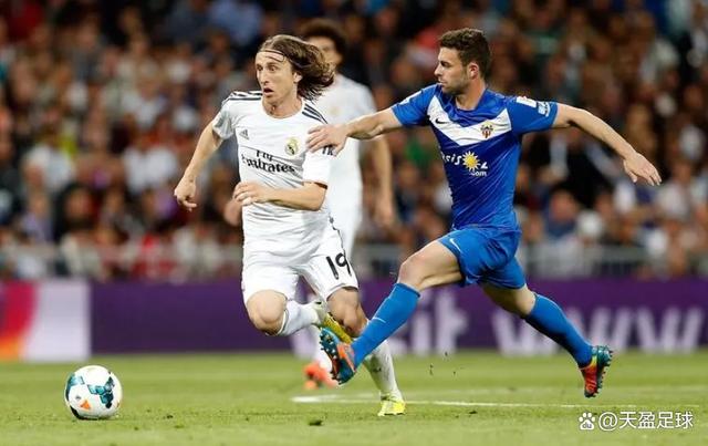 阿尔梅里亚客场不敌对手，遭遇两连败的简单介绍