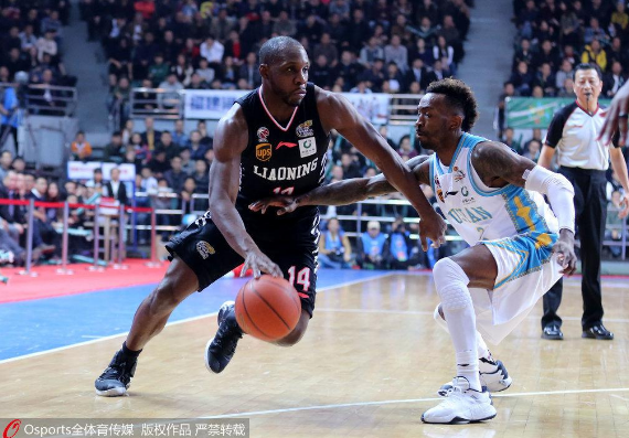 长春客场大胜,客场豪取三分 长春客场大胜,客场豪取三分