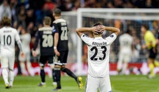 里昂主场不敌敌手,岌岌可危 里昂主场不敌敌手,岌岌可危