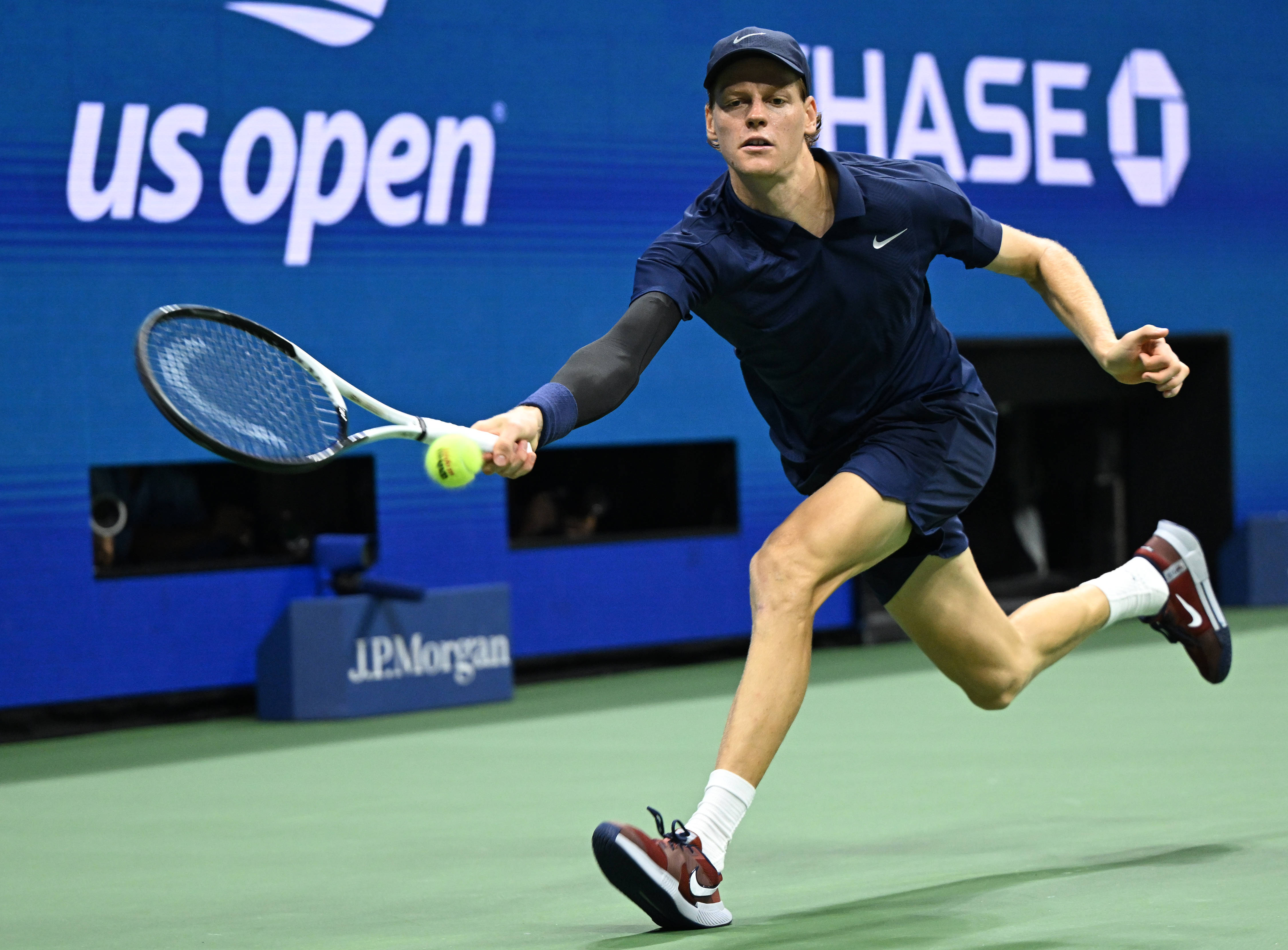 美网逆转澳网,阿尔卡拉斯点燃赛场的简单介绍 美网逆转澳网,阿尔卡拉斯点燃赛场的简单介绍