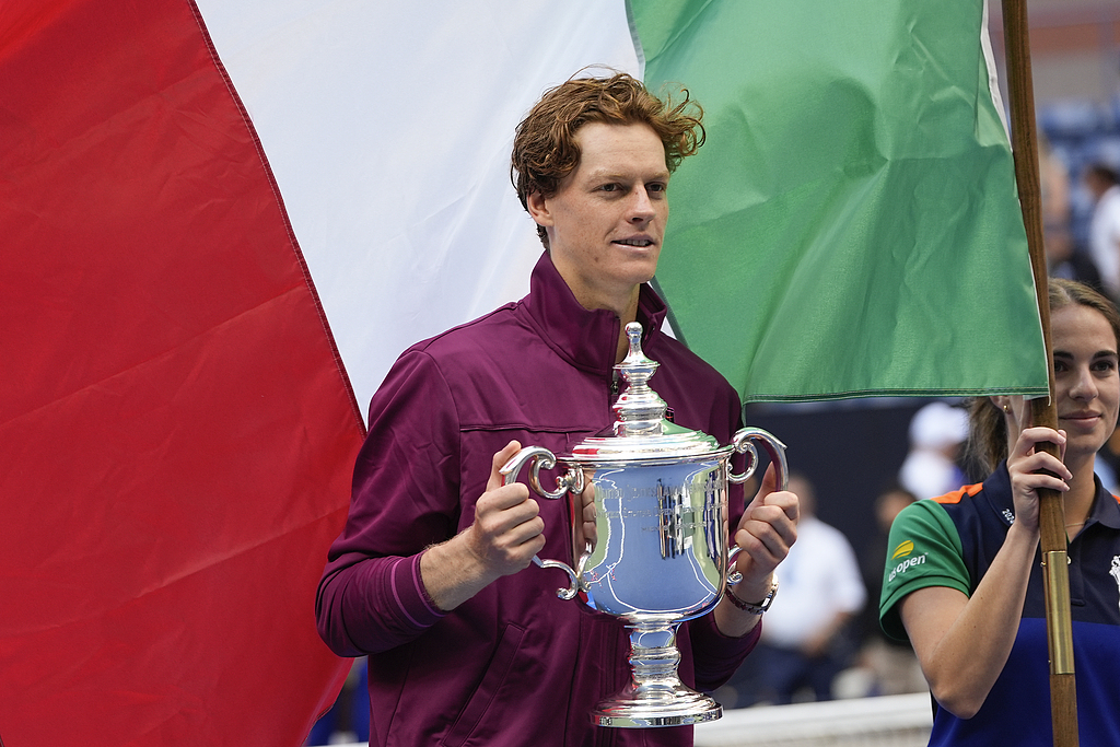 澳网横扫美网，辛纳刷新纪录