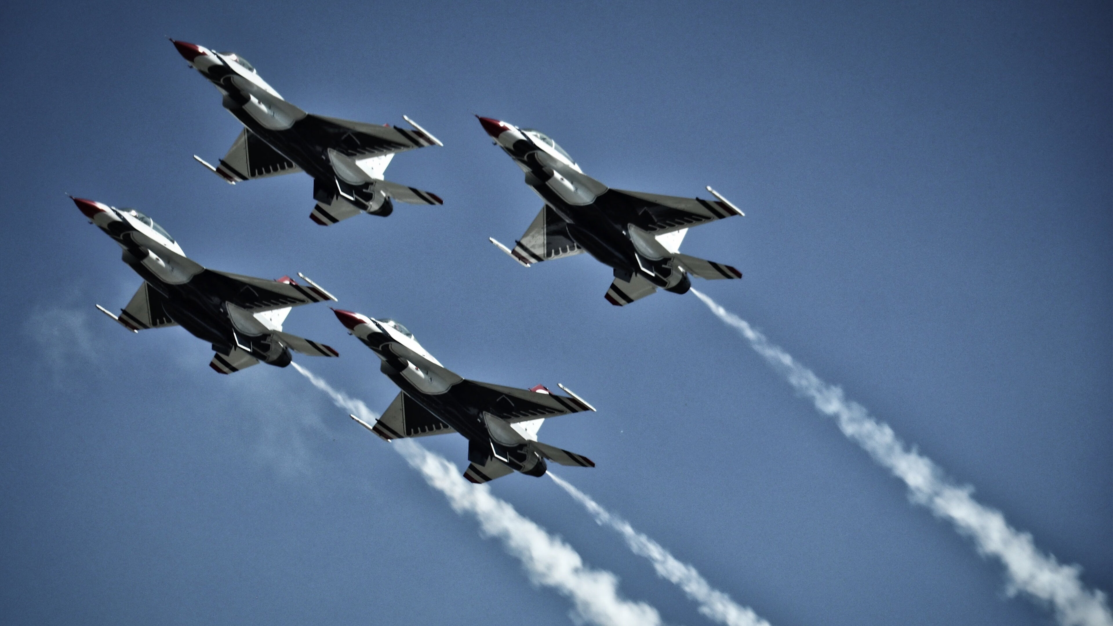 费城极光，布克惊天爆发，76人最后一秒撕裂掘金防线